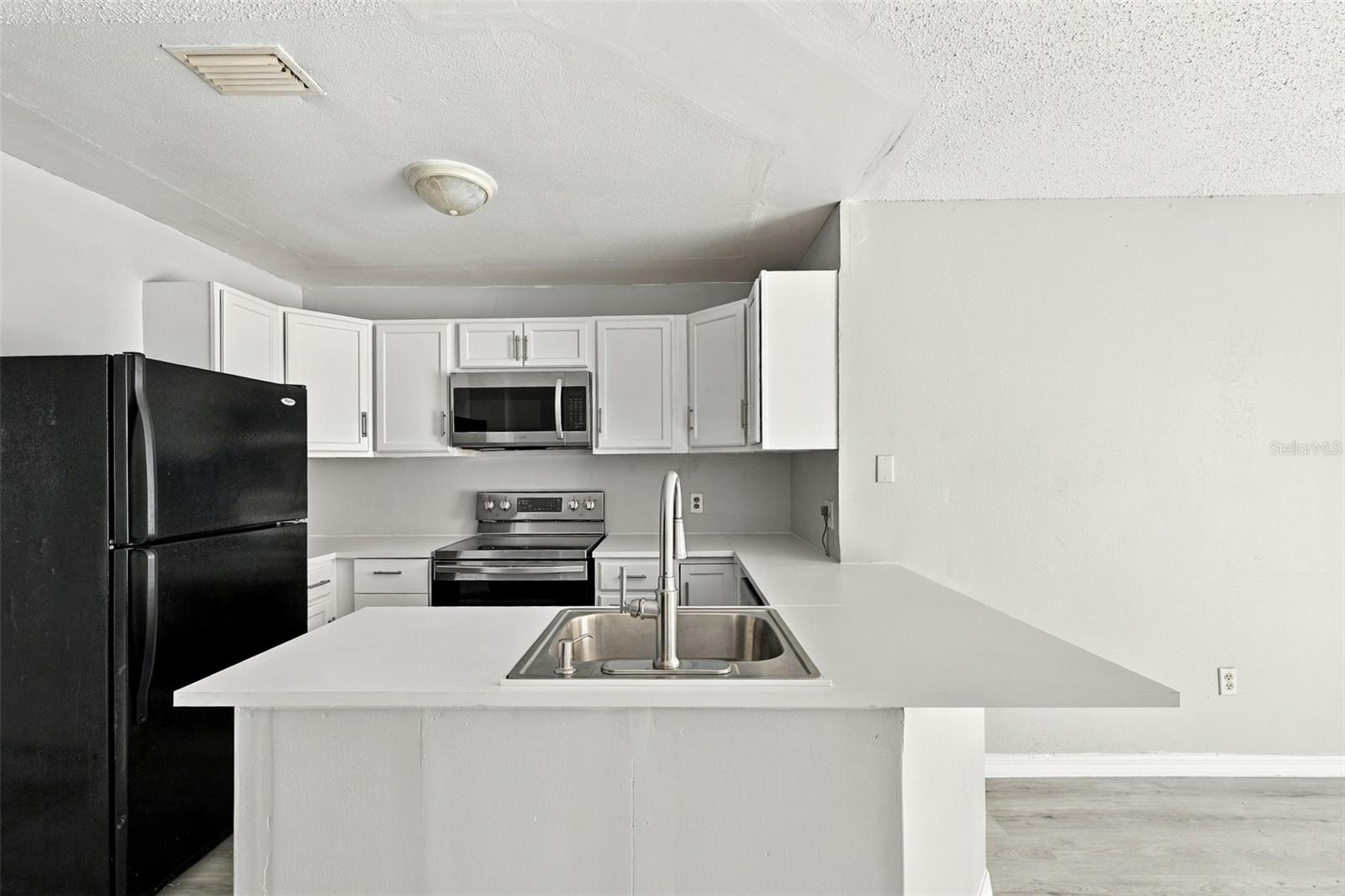 5201 S MACDILL AVENUE, #206, Tampa, FL 33611 5201 S MACDILL AVENUE, #206, Tampa, FL 33611