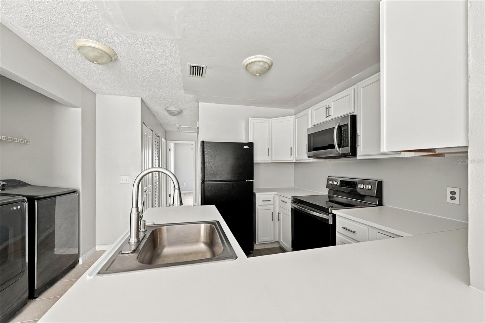 5201 S MACDILL AVENUE, #206, Tampa, FL 33611 5201 S MACDILL AVENUE, #206, Tampa, FL 33611