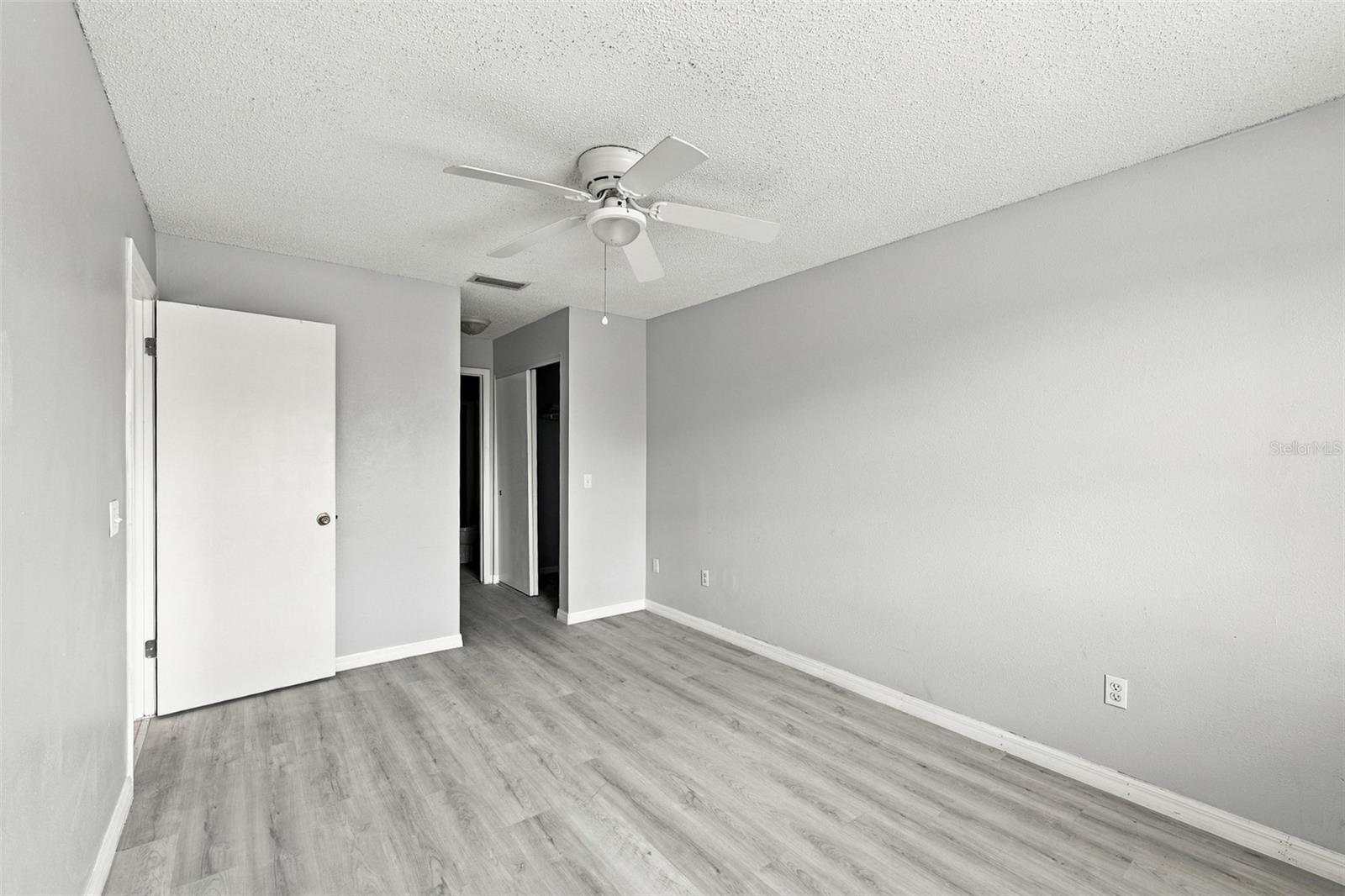 5201 S MACDILL AVENUE, #206, Tampa, FL 33611