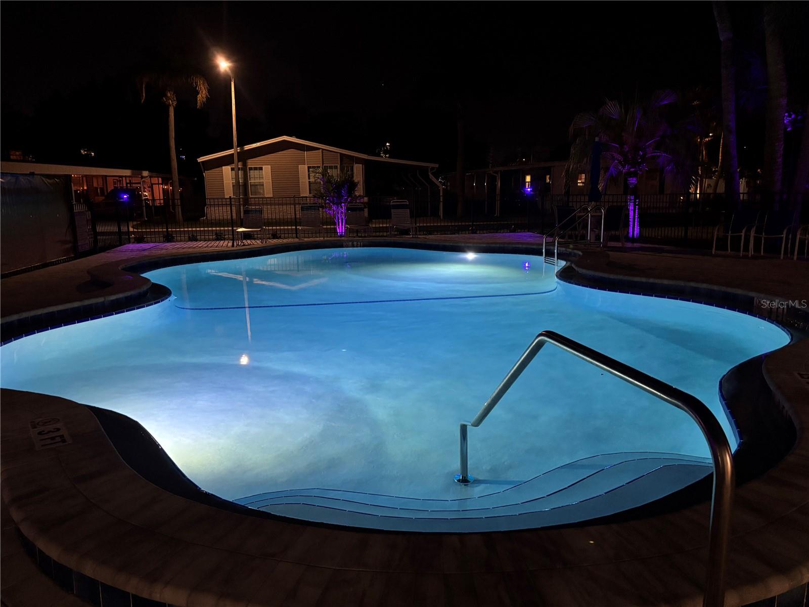 2000 E BAY DRIVE, #87, Largo, FL 33771
