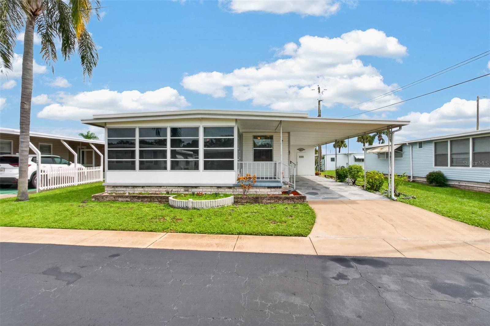 2000 E BAY DRIVE, #87, Largo, FL 33771