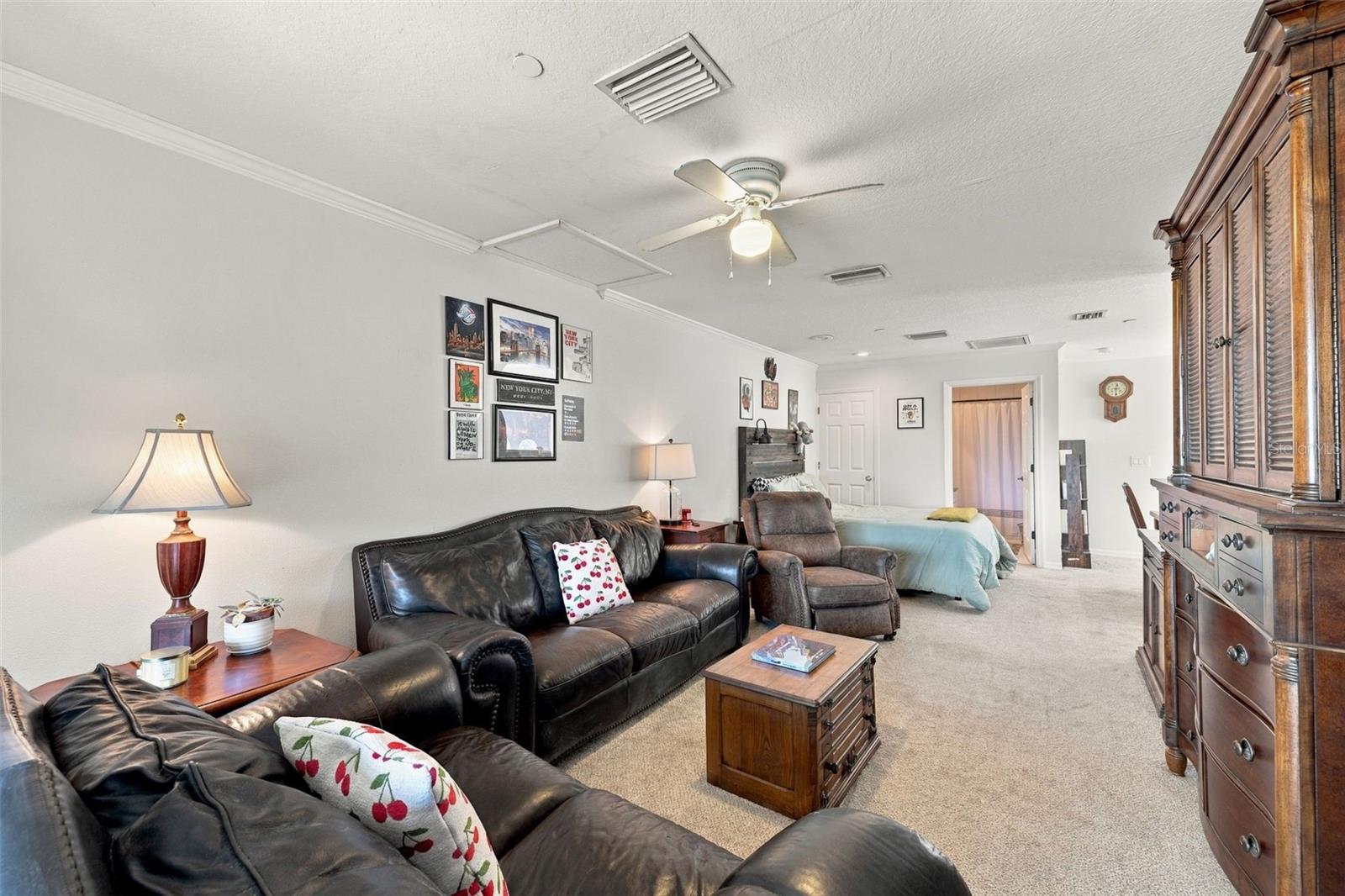 98 S HIGHLAND AVENUE, #1302, Tarpon Springs, FL 34689