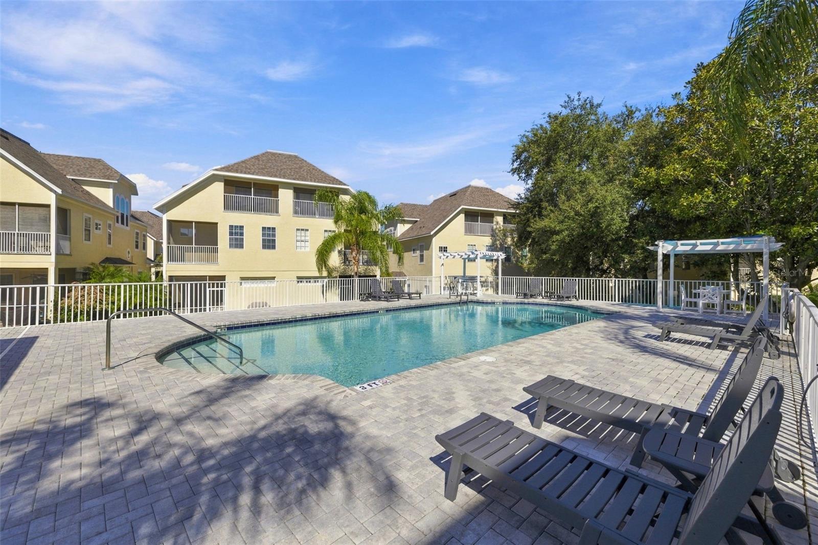 98 S HIGHLAND AVENUE, #1302, Tarpon Springs, FL 34689