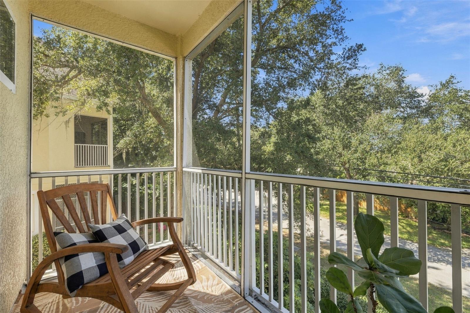 98 S HIGHLAND AVENUE, #1302, Tarpon Springs, FL 34689