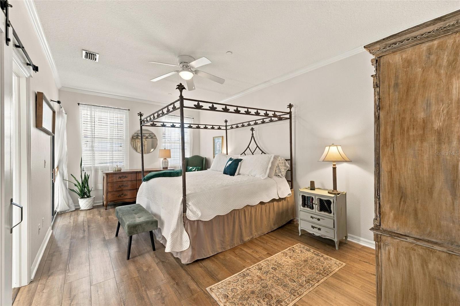 98 S HIGHLAND AVENUE, #1302, Tarpon Springs, FL 34689