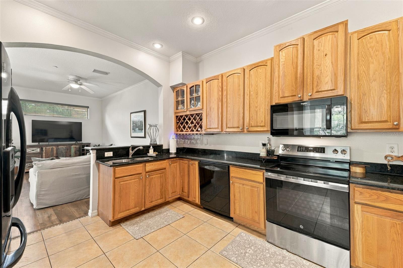 98 S HIGHLAND AVENUE, #1302, Tarpon Springs, FL 34689