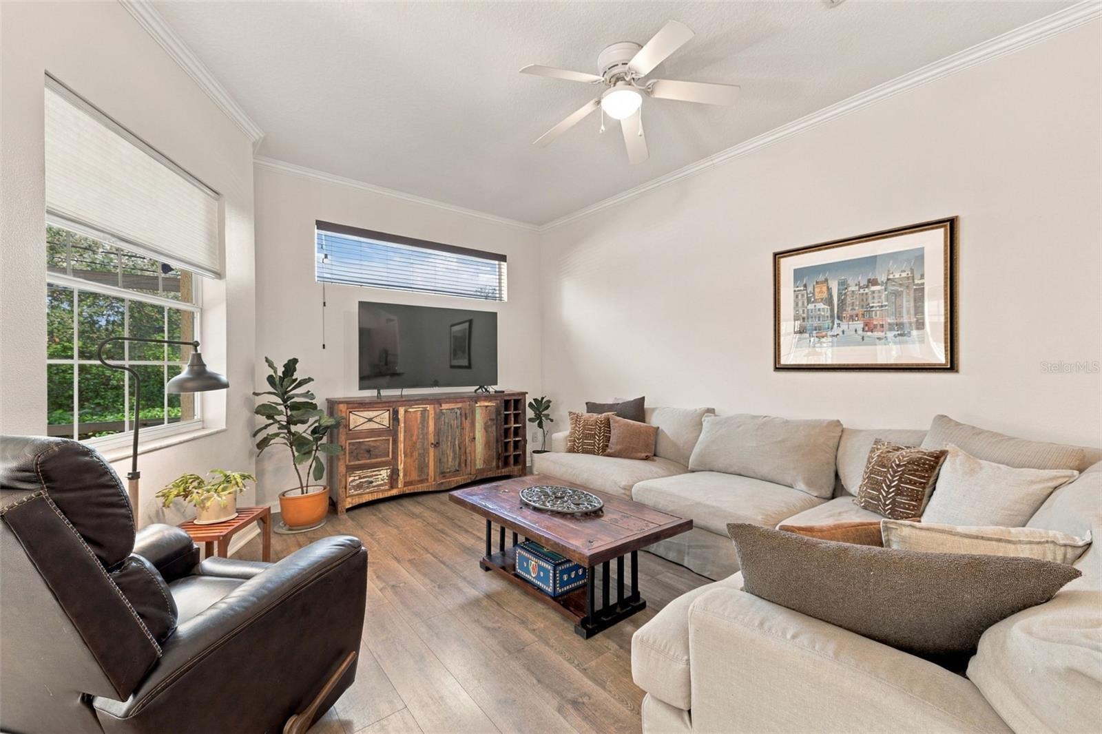 98 S HIGHLAND AVENUE, #1302, Tarpon Springs, FL 34689