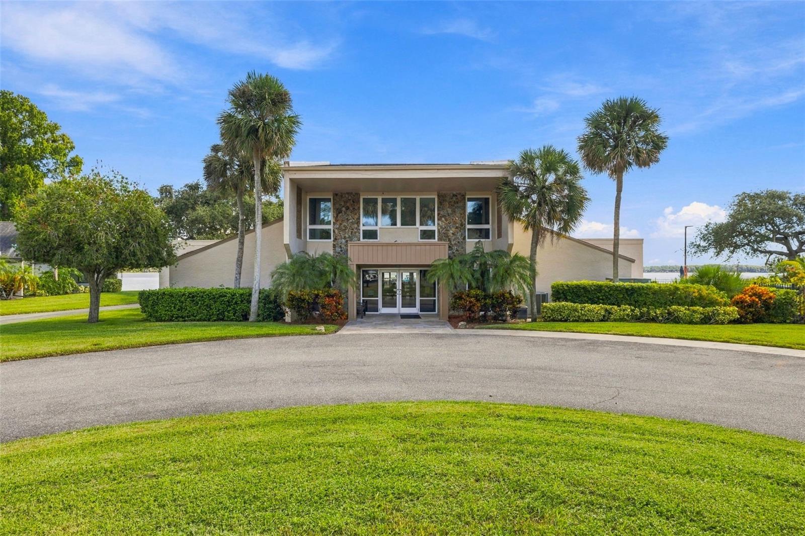 98 S HIGHLAND AVENUE, #1302, Tarpon Springs, FL 34689