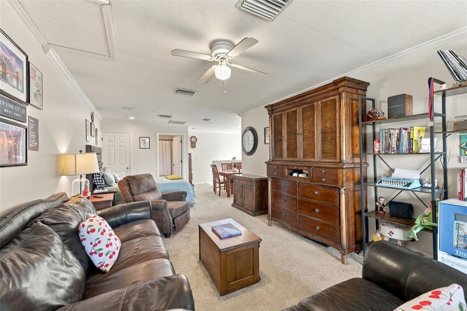 98 S HIGHLAND AVENUE, #1302, Tarpon Springs, FL 34689