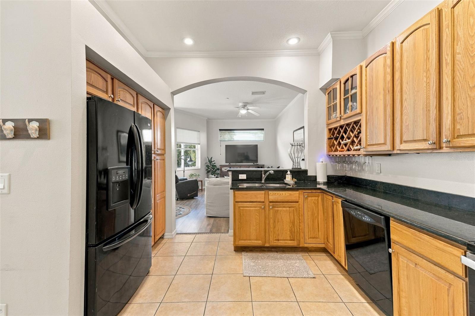 98 S HIGHLAND AVENUE, #1302, Tarpon Springs, FL 34689