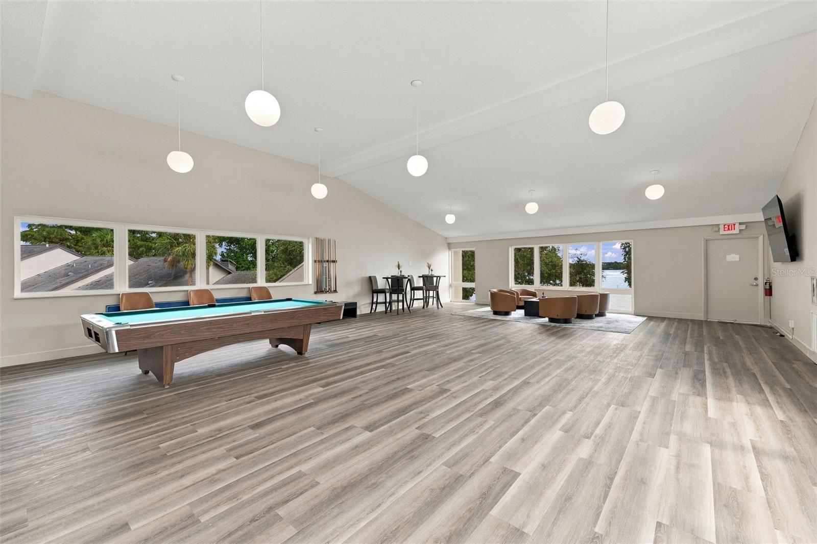 98 S HIGHLAND AVENUE, #1302, Tarpon Springs, FL 34689