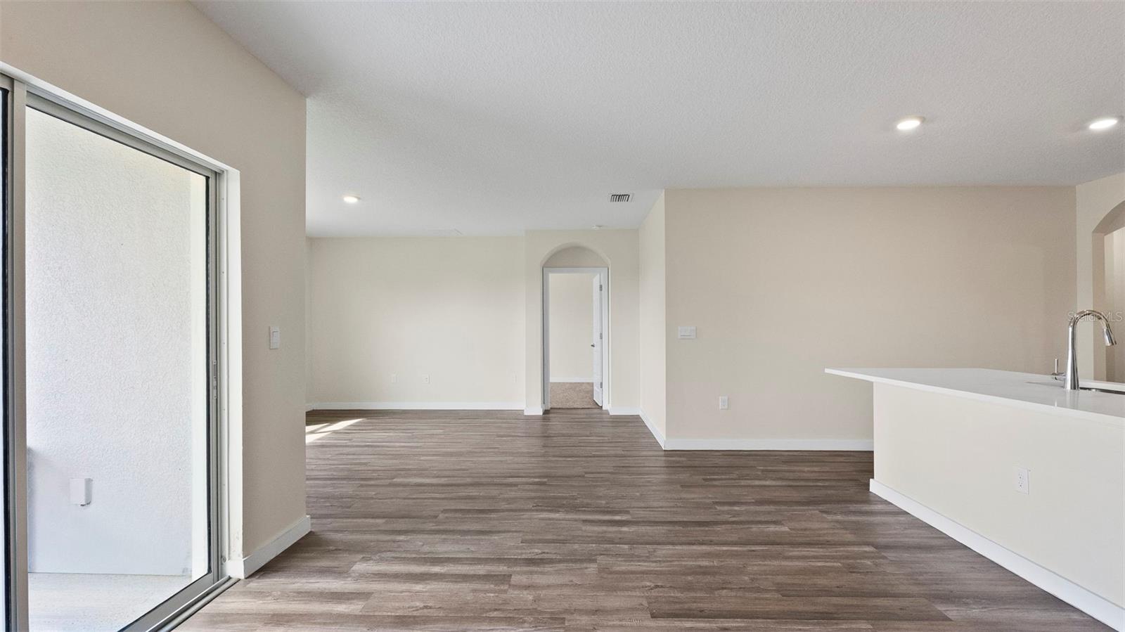 31938 TREASURE DOCK ISLE, Wesley Chapel, FL 33545