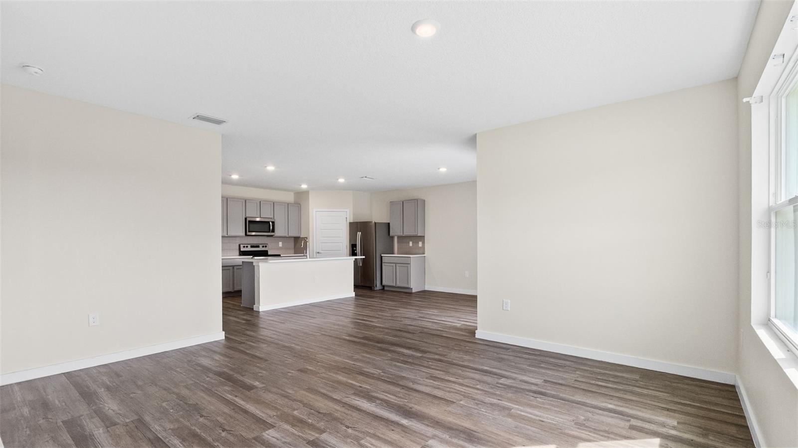 31938 TREASURE DOCK ISLE, Wesley Chapel, FL 33545