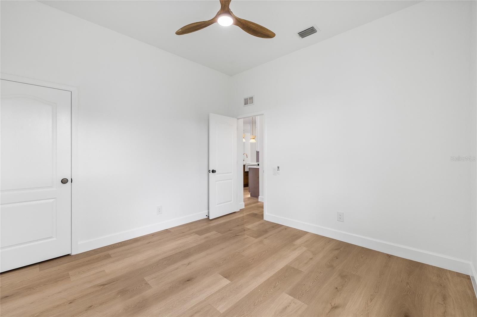 19015 FERN MEADOW LOOP, Lutz, FL 33558