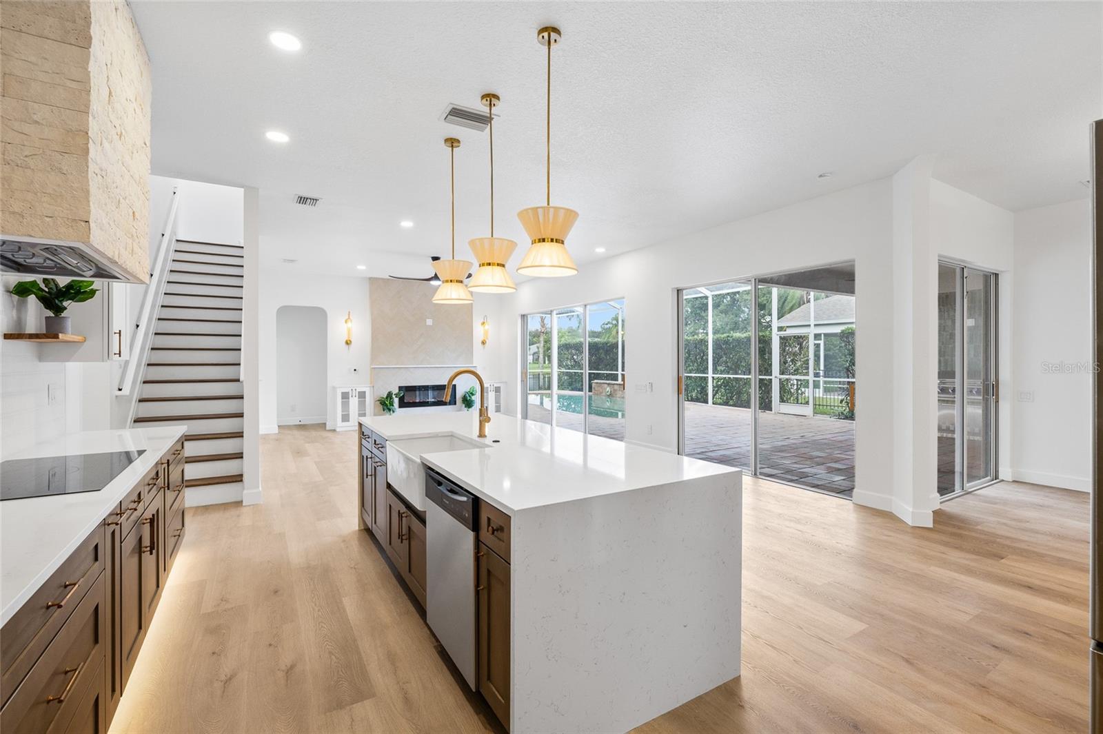 19015 FERN MEADOW LOOP, Lutz, FL 33558