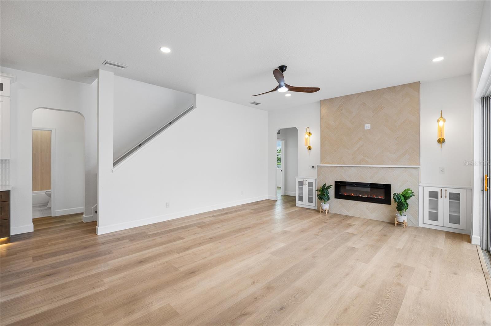 19015 FERN MEADOW LOOP, Lutz, FL 33558