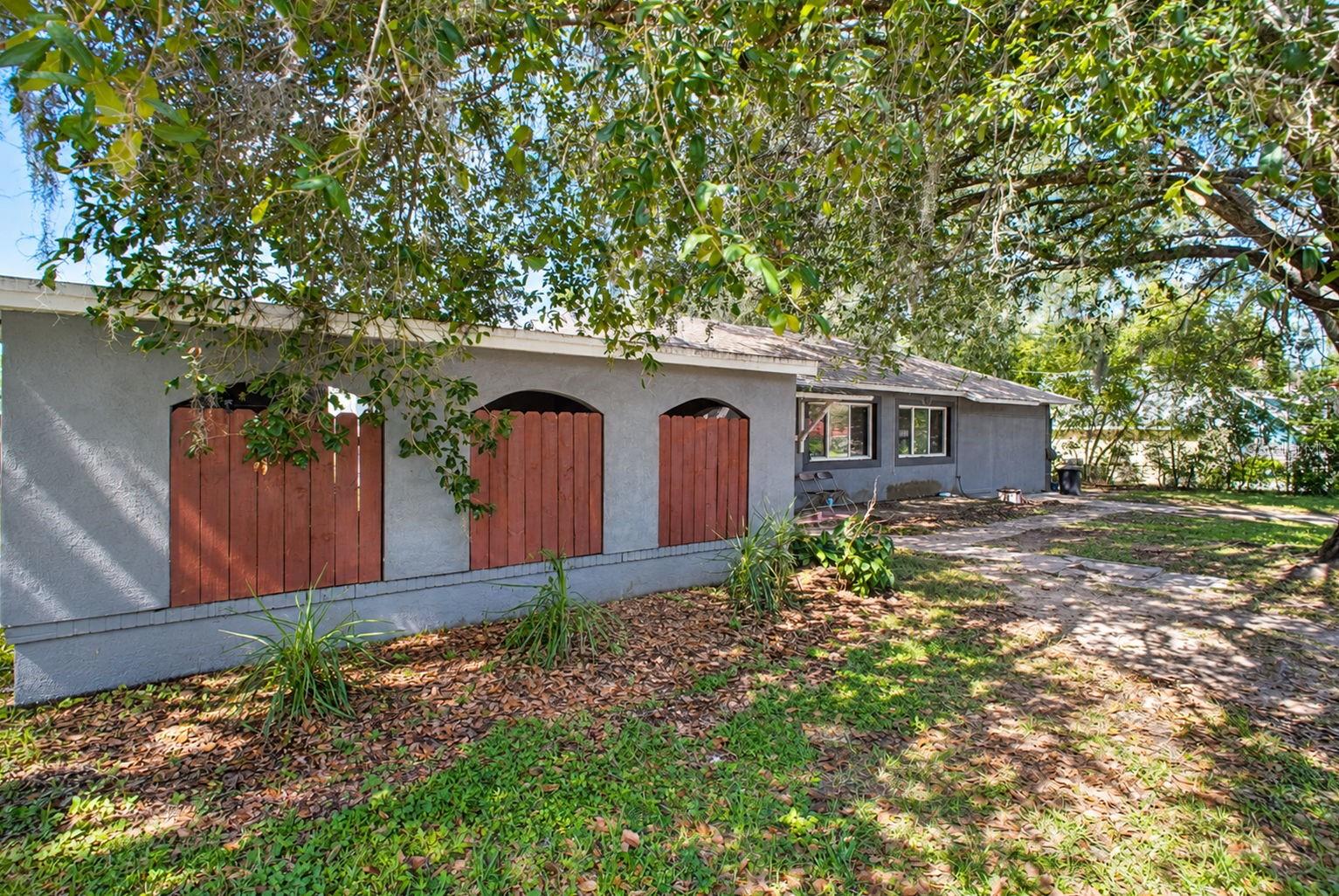 13901 9TH STREET, Dade City, FL 33525