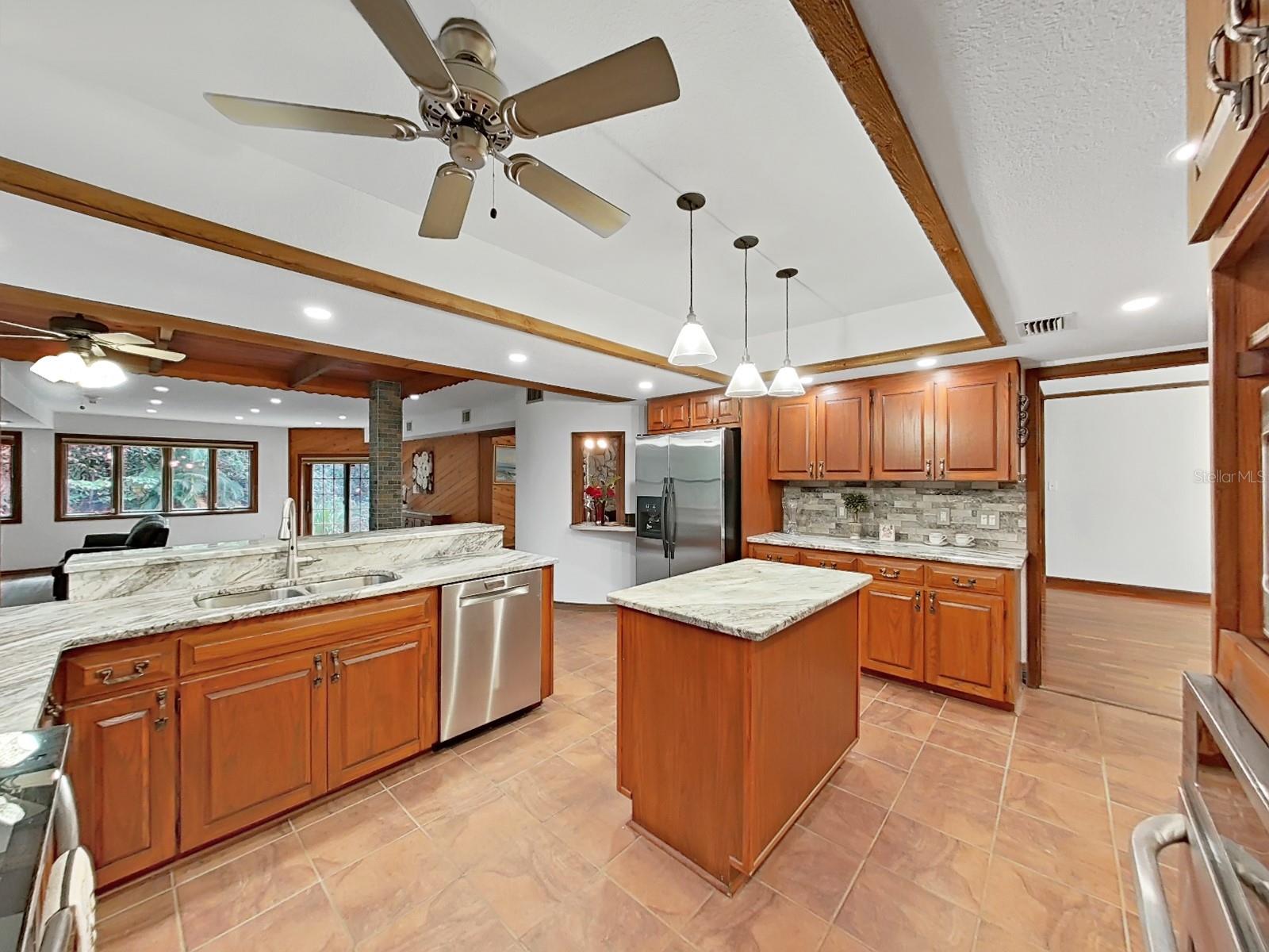 3055 OAK CREEK DRIVE N, Clearwater, FL 33761