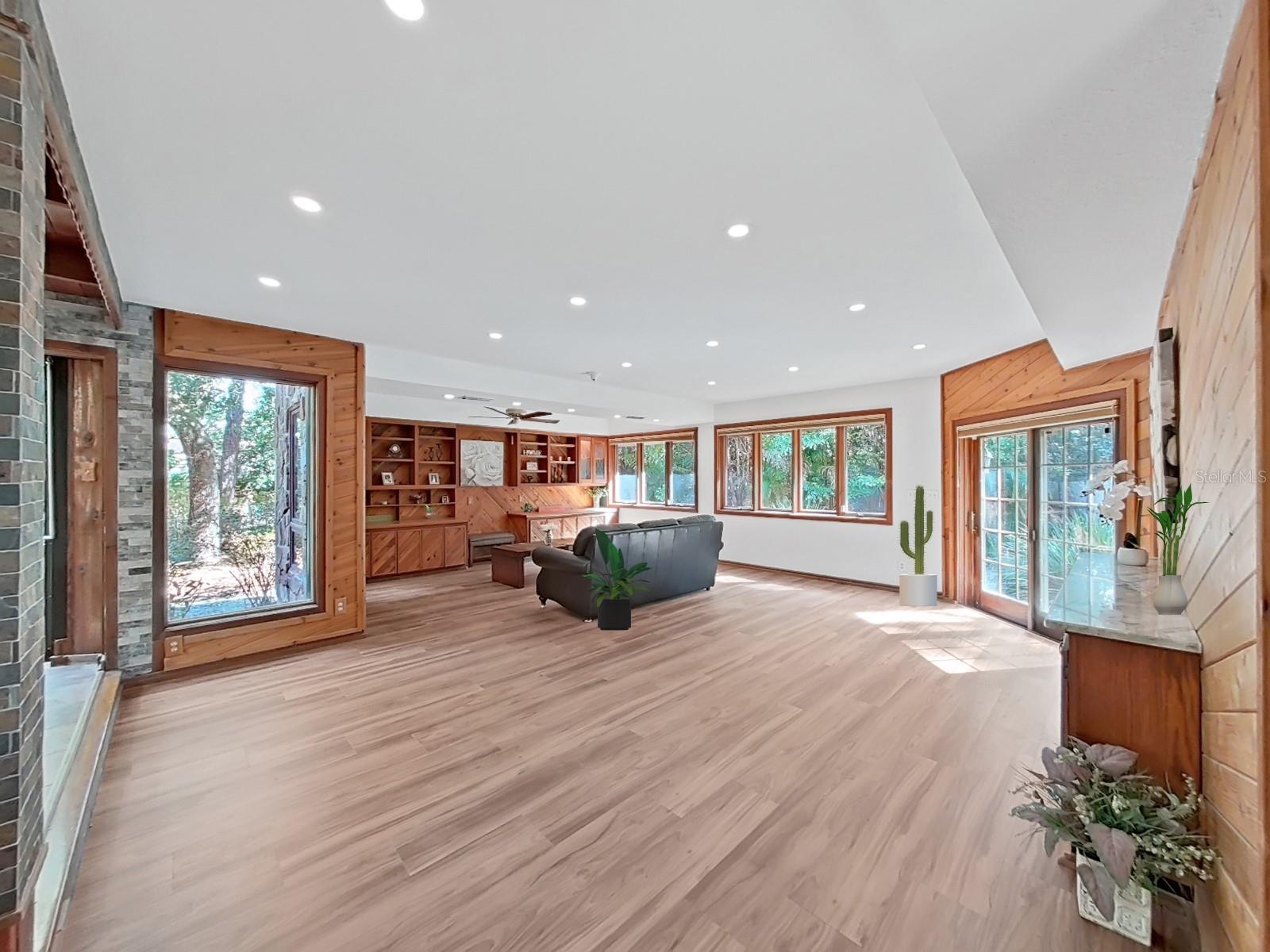 3055 OAK CREEK DRIVE N, Clearwater, FL 33761