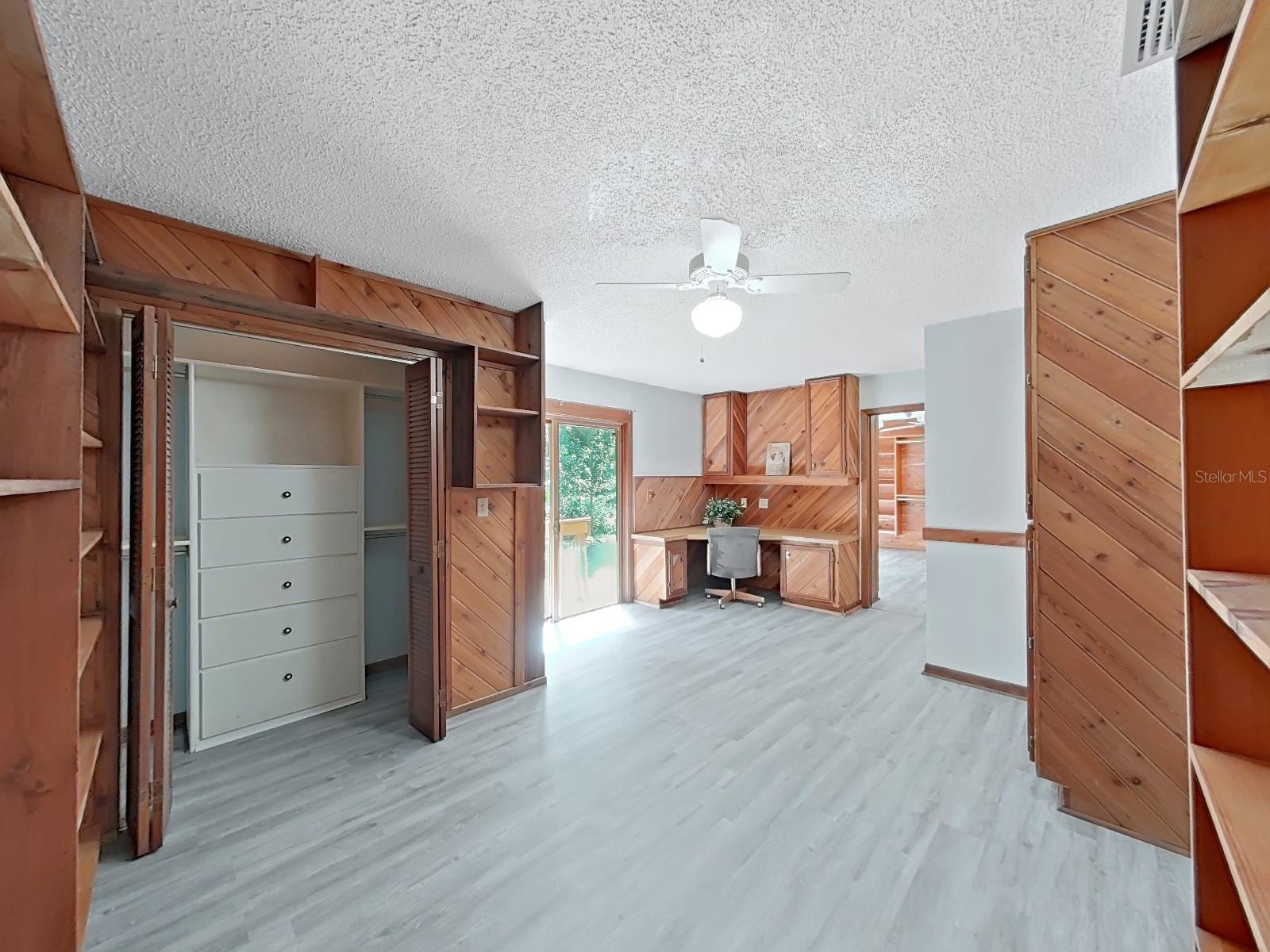3055 OAK CREEK DRIVE N, Clearwater, FL 33761