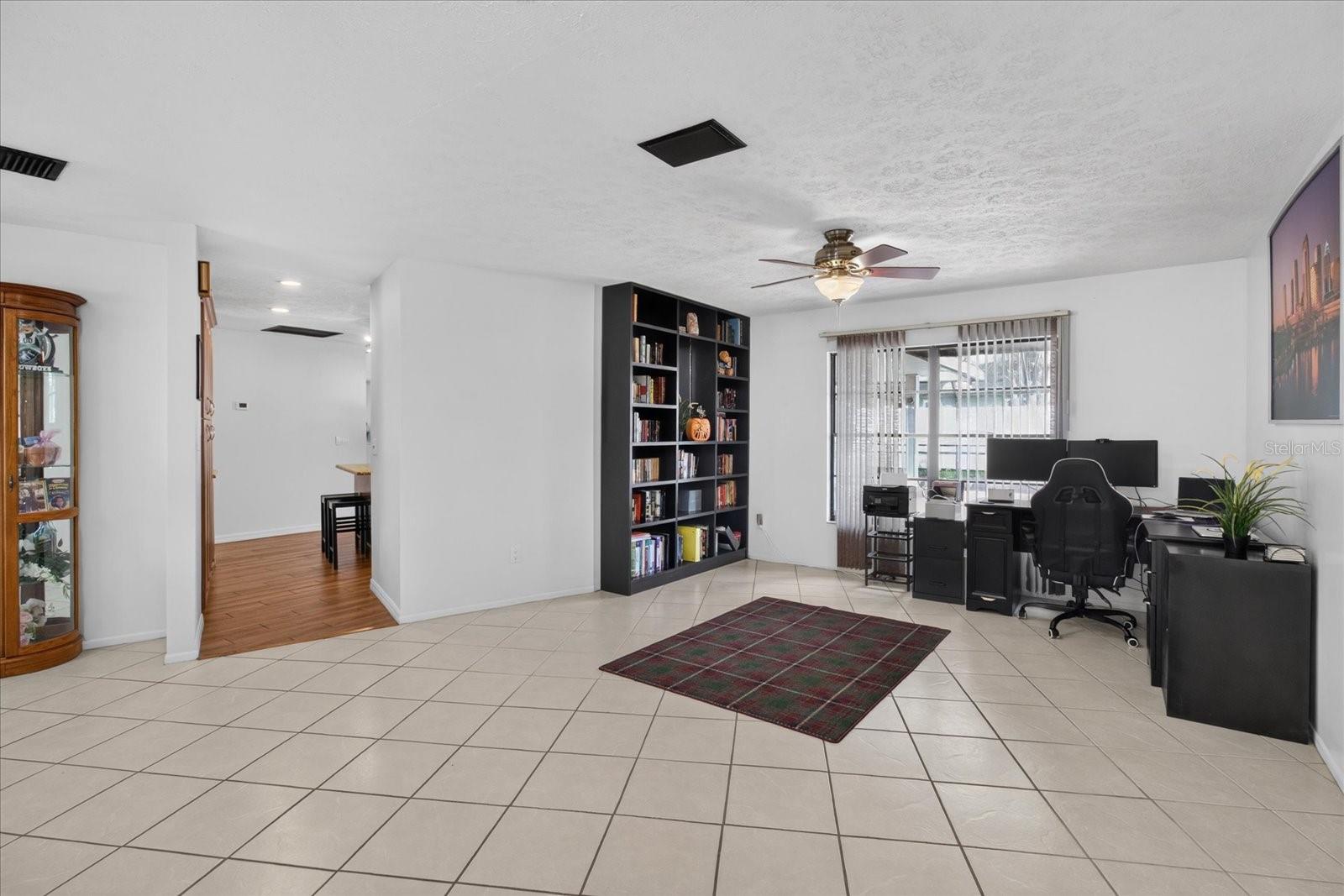 4206 GRAINARY AVENUE, Tampa, FL 33624