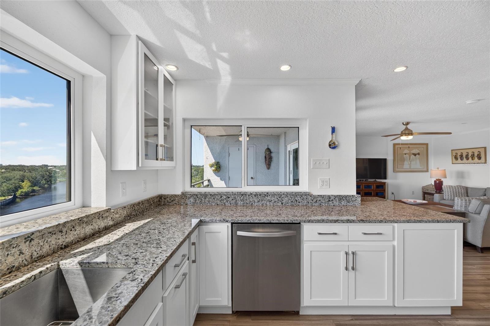 2780 N RIVERSIDE DRIVE, #601, Tampa, FL 33602