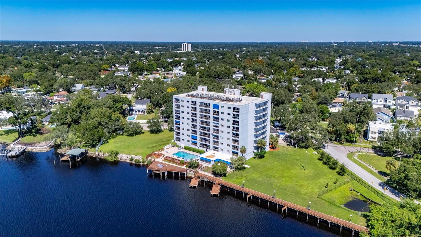 2780 N RIVERSIDE DRIVE, #601, Tampa, FL 33602