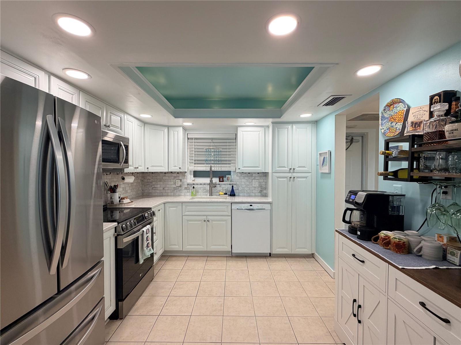 5200 BRITTANY DRIVE S, #206, St Petersburg, FL 33715