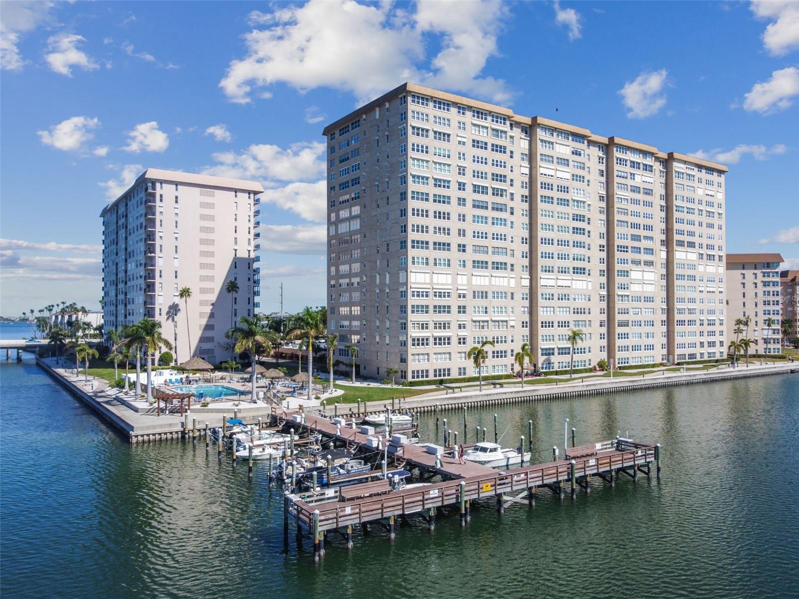 5200 BRITTANY DRIVE S, #206, St Petersburg, FL 33715
