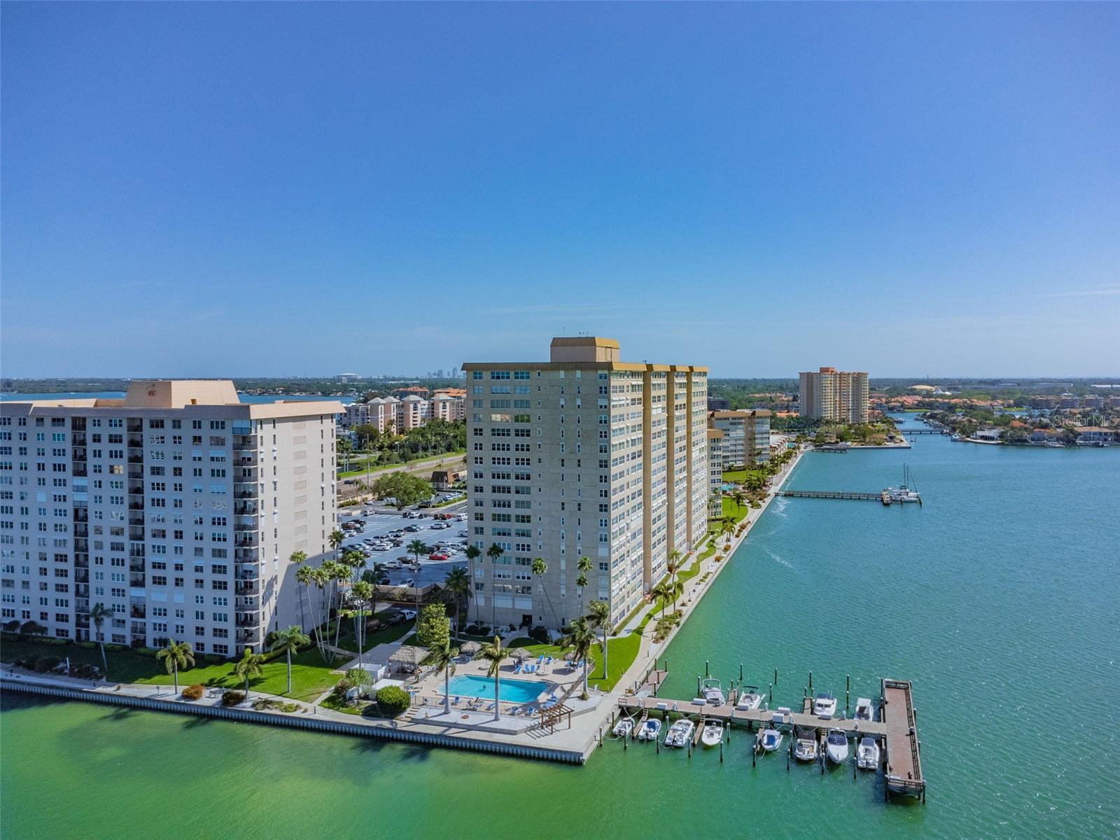 5200 BRITTANY DRIVE S, #206, St Petersburg, FL 33715