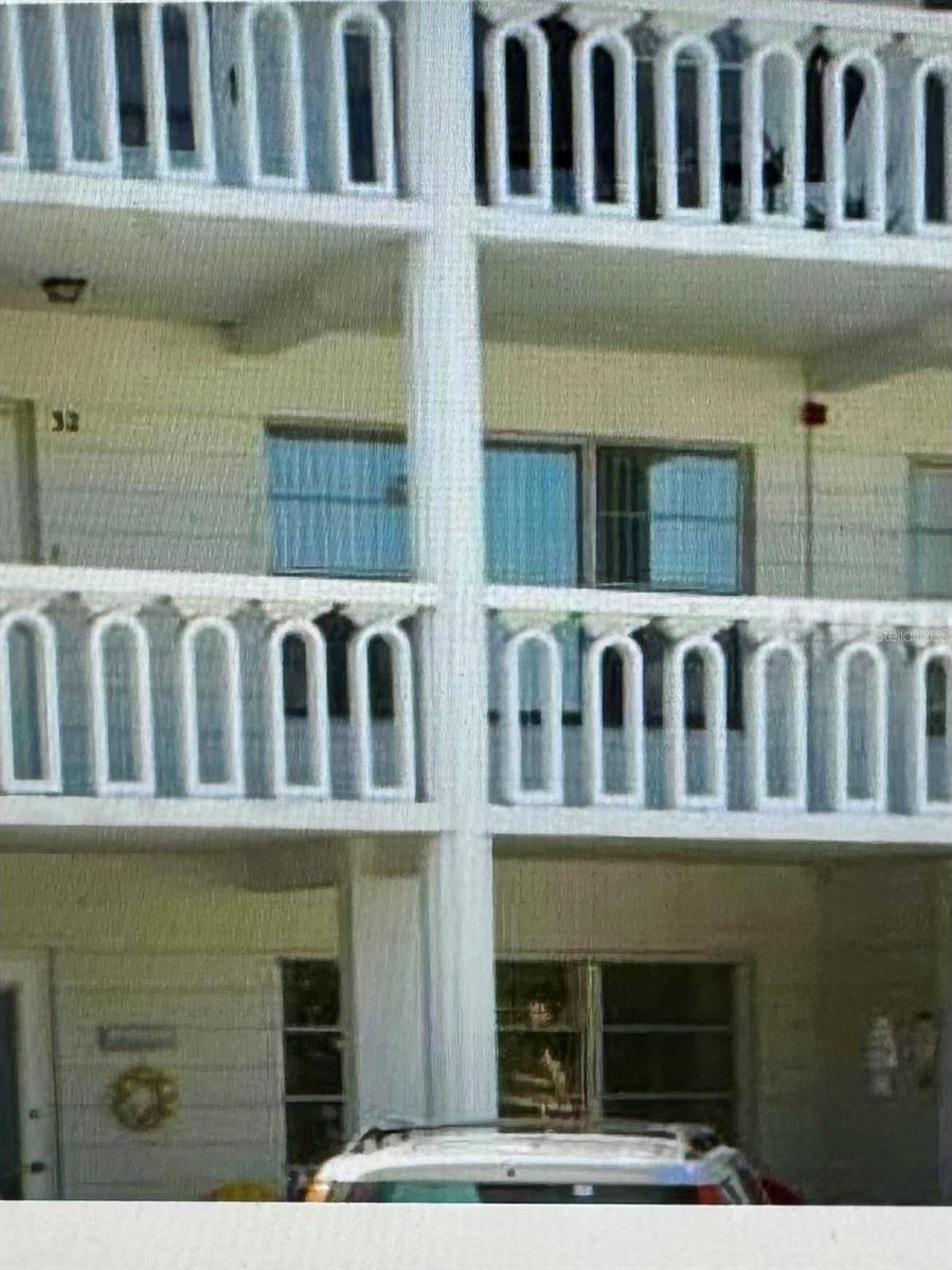 2020 WORLD PARKWAY BOULEVARD, #8, Clearwater, FL 33763 2020 WORLD PARKWAY BOULEVARD, #8, Clearwater, FL 33763