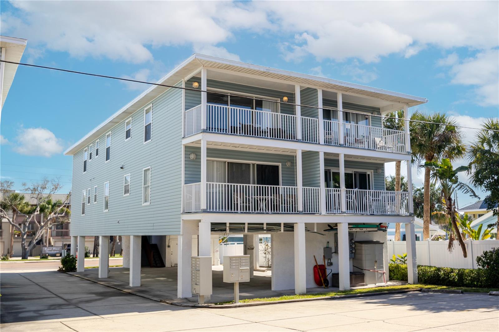 1904 GULF BOULEVARD, #D, Indian Rocks Beach, FL 33785 1904 GULF BOULEVARD, #D, Indian Rocks Beach, FL 33785