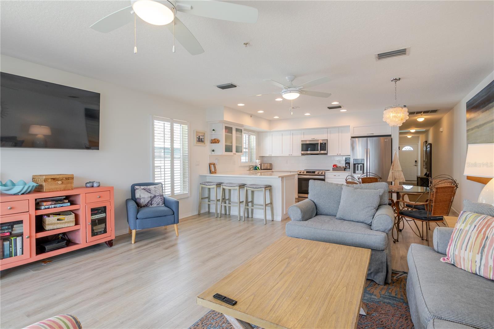 1904 GULF BOULEVARD, #D, Indian Rocks Beach, FL 33785