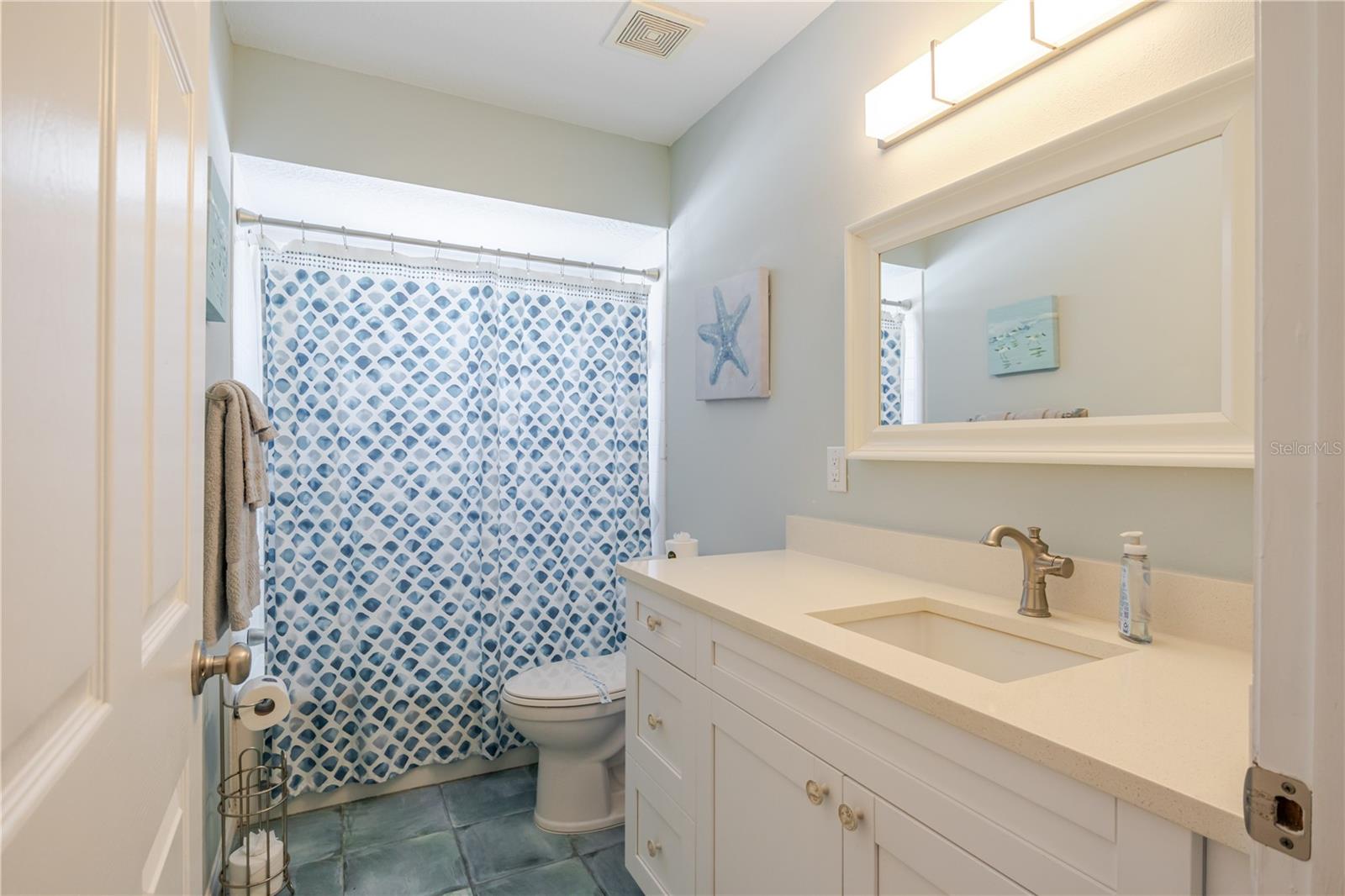 1904 GULF BOULEVARD, #D, Indian Rocks Beach, FL 33785