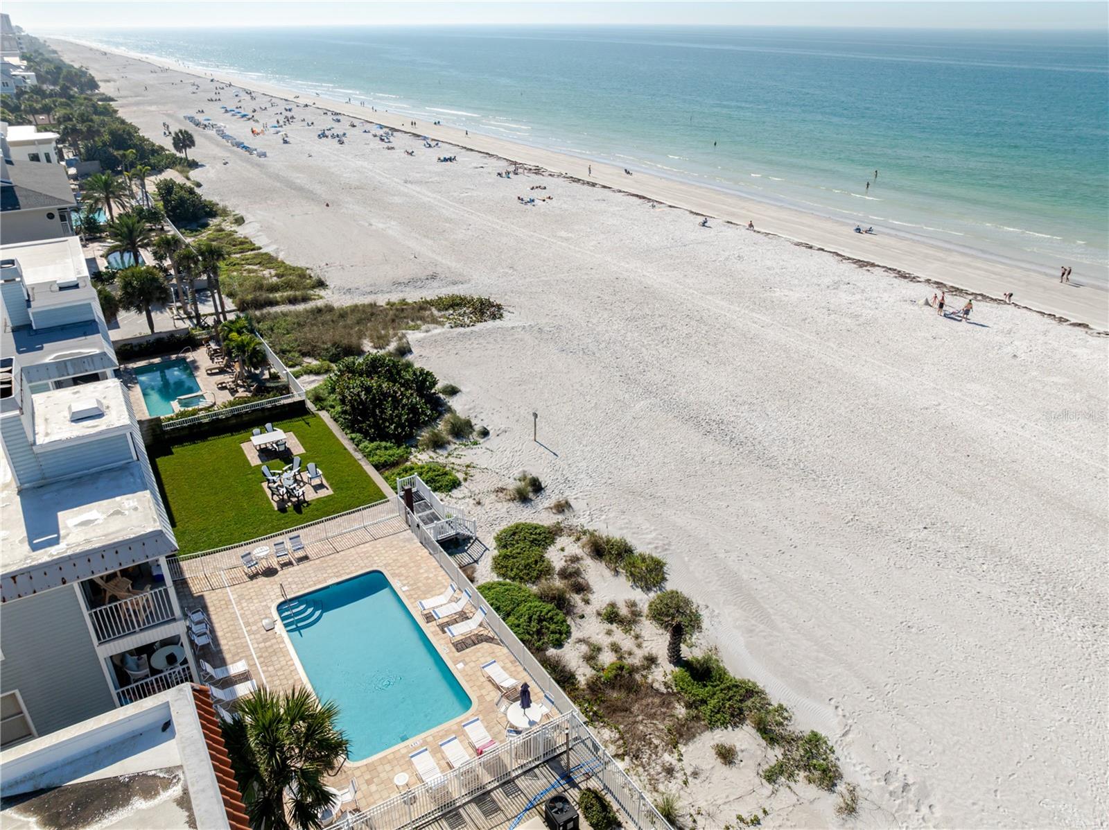 1904 GULF BOULEVARD, #D, Indian Rocks Beach, FL 33785