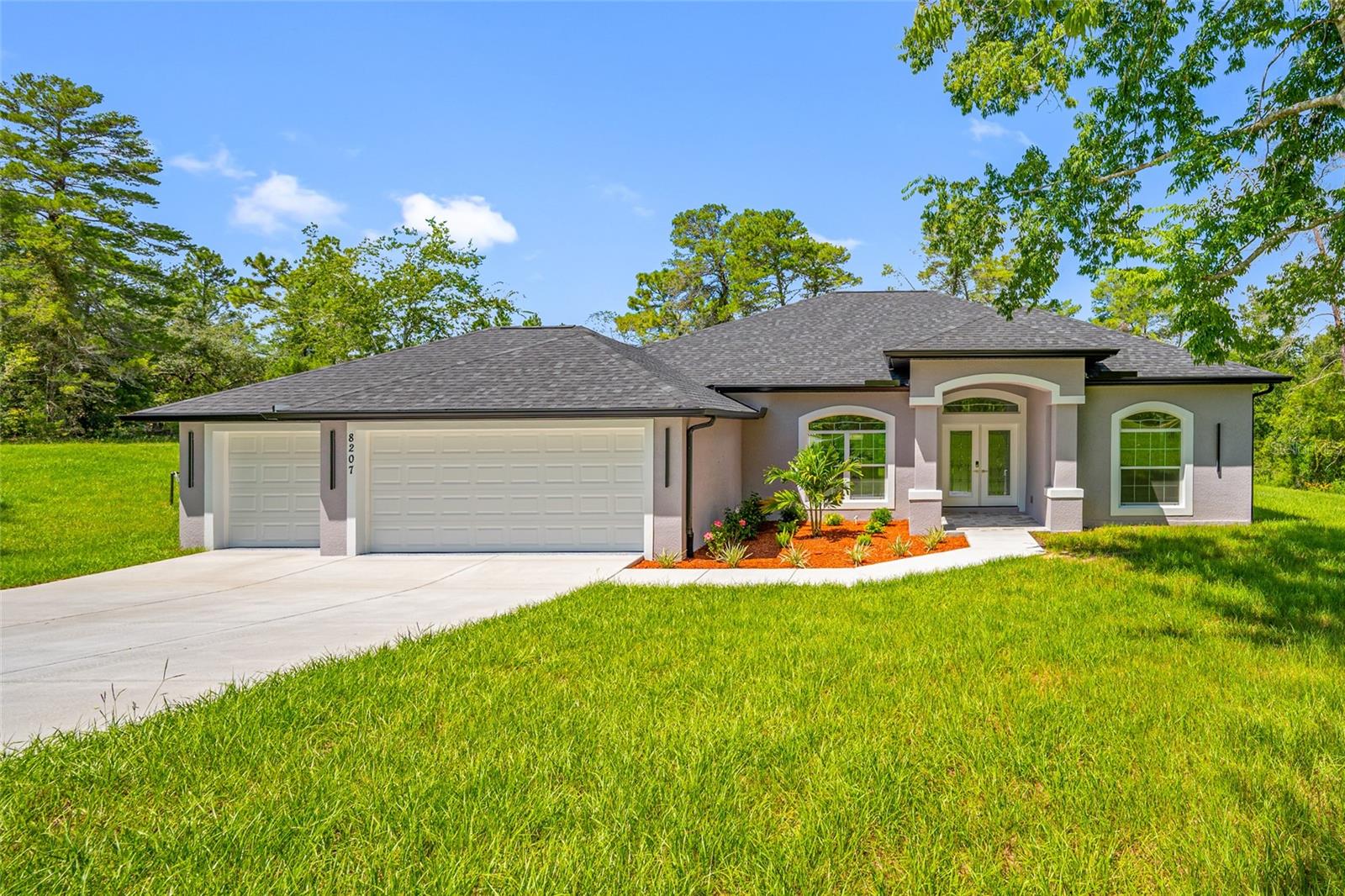 8207 CHRISTOPHER LANE, Weeki Wachee, FL 34613
