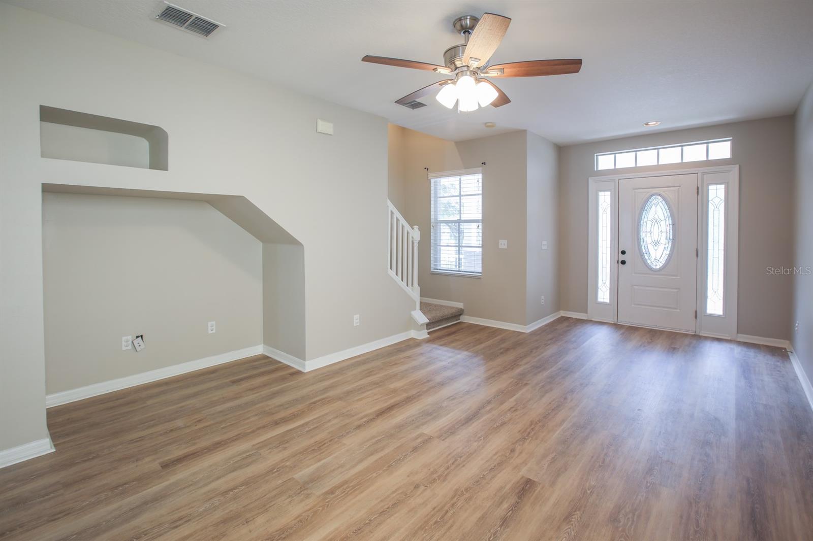 16244 BRIDGEWALK DRIVE, Lithia, FL 33547
