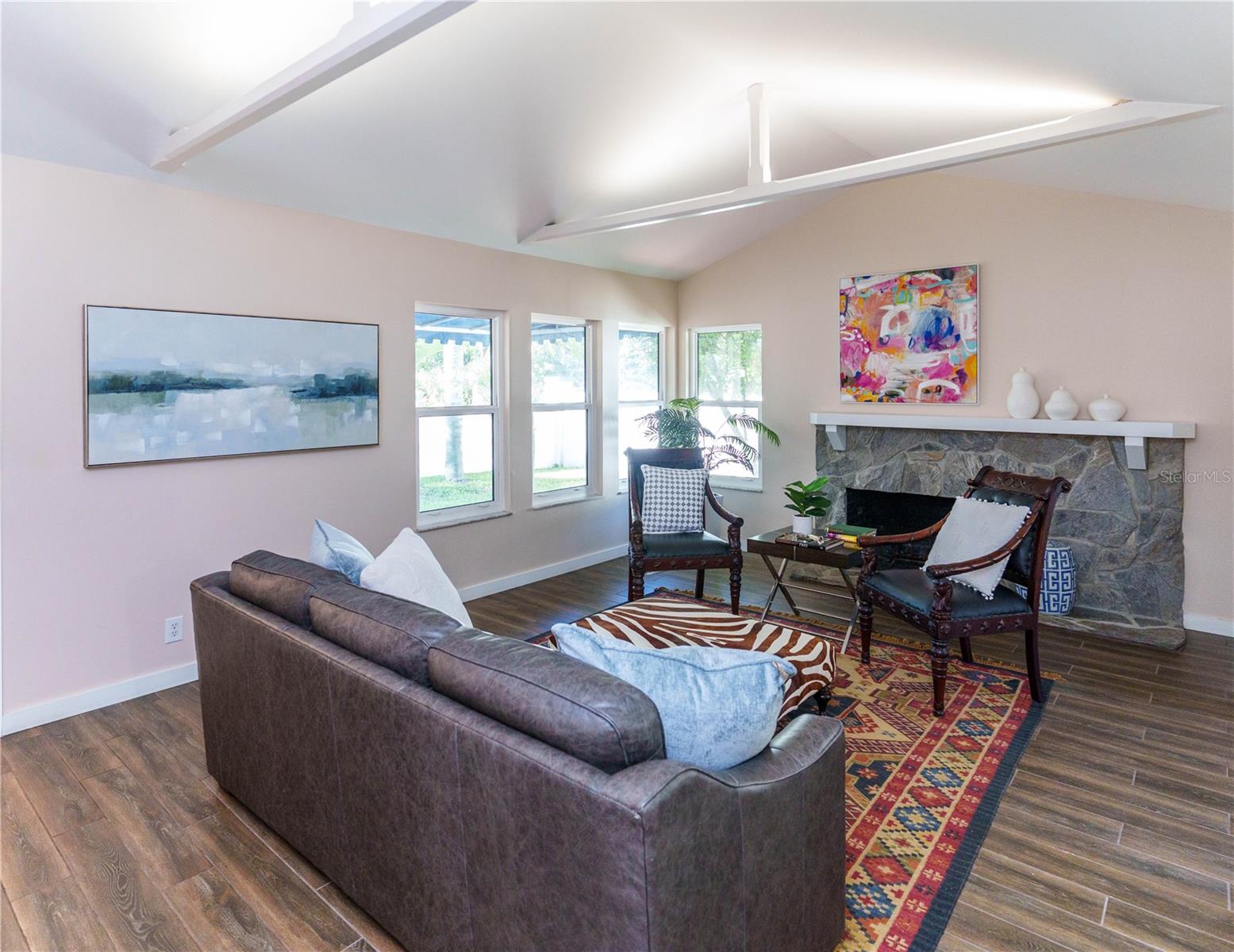2633 W SUNSET DRIVE, Tampa, FL 33629