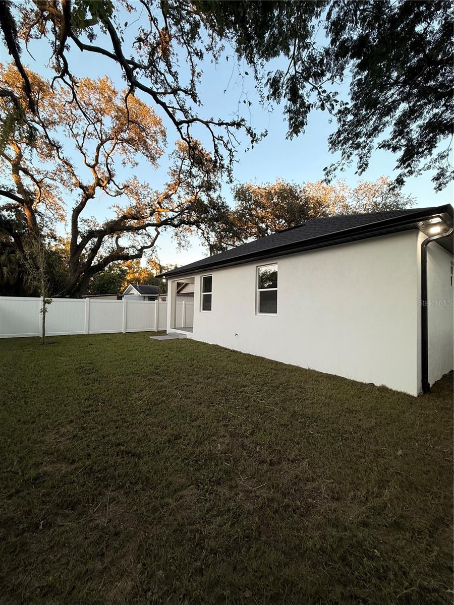 8606 N ALASKA STREET, Tampa, FL 33604