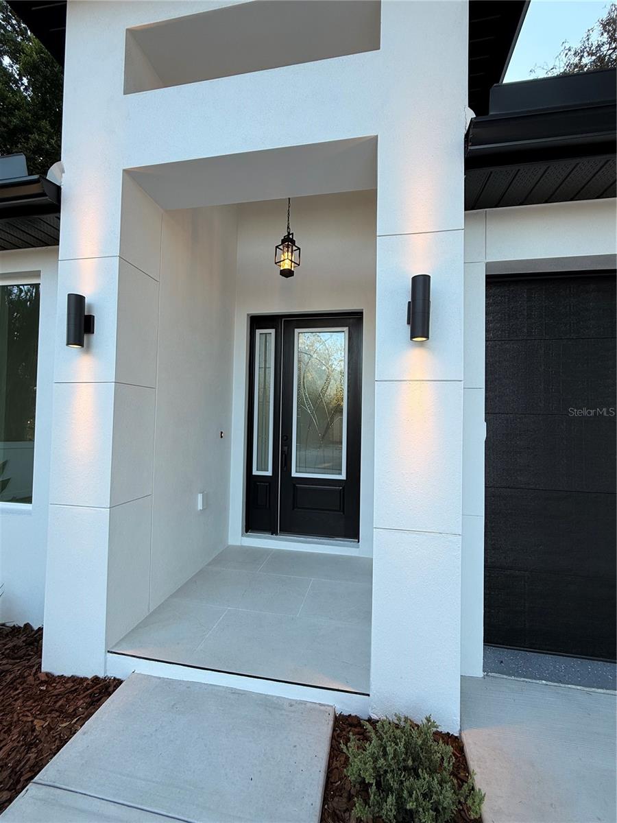 8606 N ALASKA STREET, Tampa, FL 33604