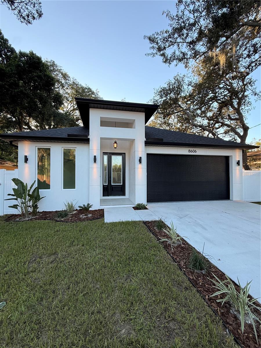 8606 N ALASKA STREET, Tampa, FL 33604