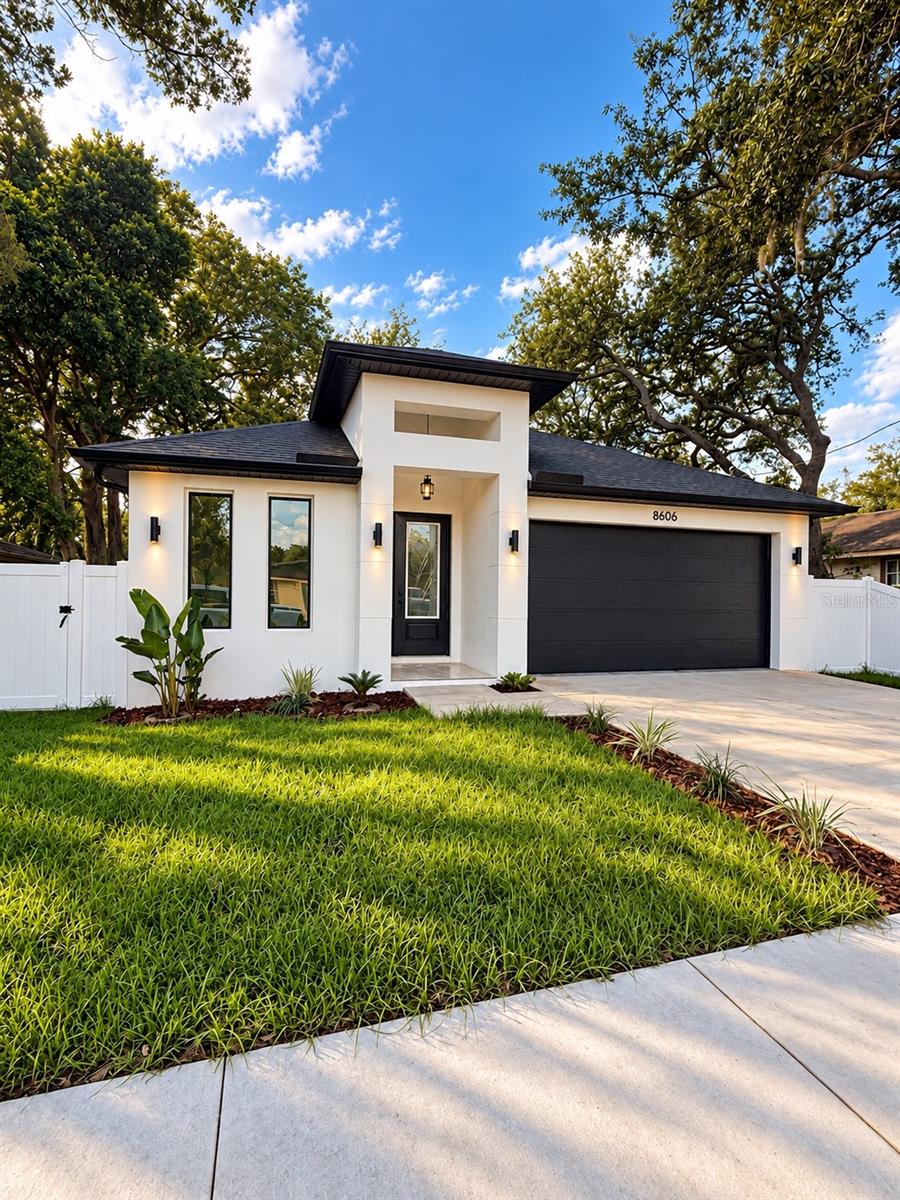 8606 N ALASKA STREET, Tampa, FL 33604