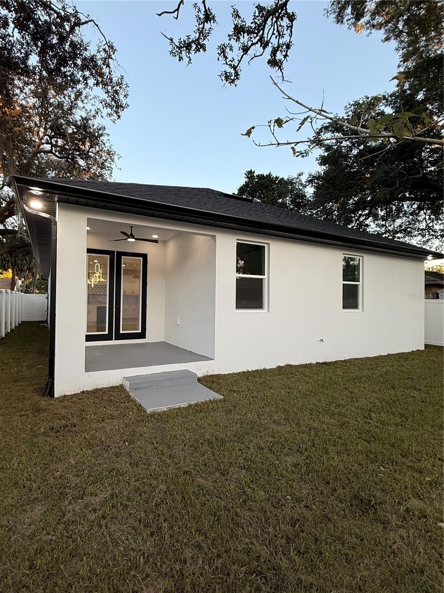 8606 N ALASKA STREET, Tampa, FL 33604
