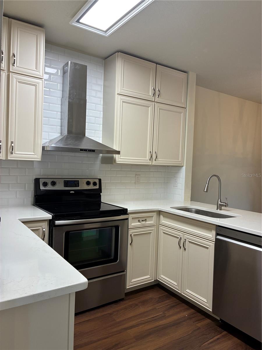 30153 BARNABY LANE, Wesley Chapel, FL 33543