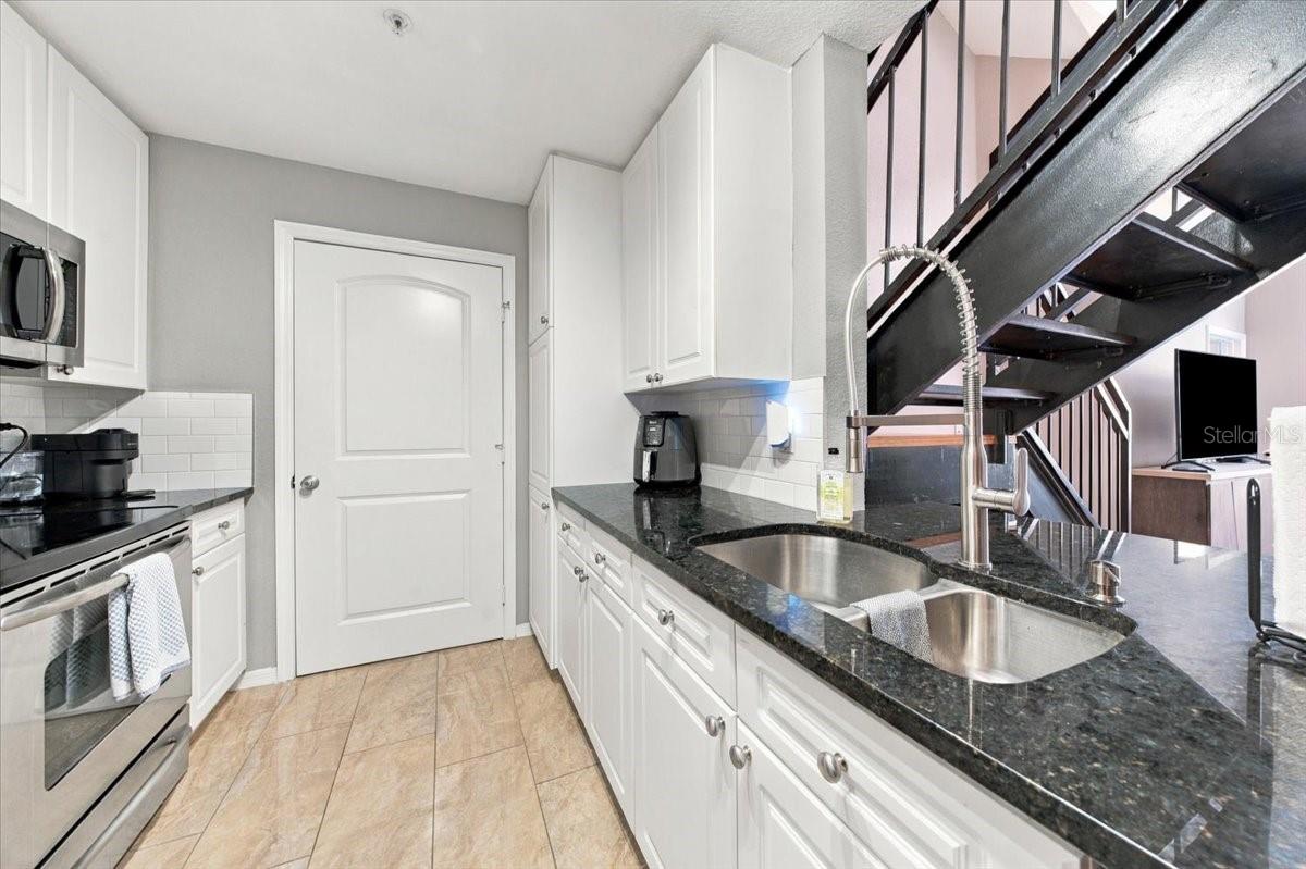 4221 W SPRUCE STREET, #1417, Tampa, FL 33607 4221 W SPRUCE STREET, #1417, Tampa, FL 33607