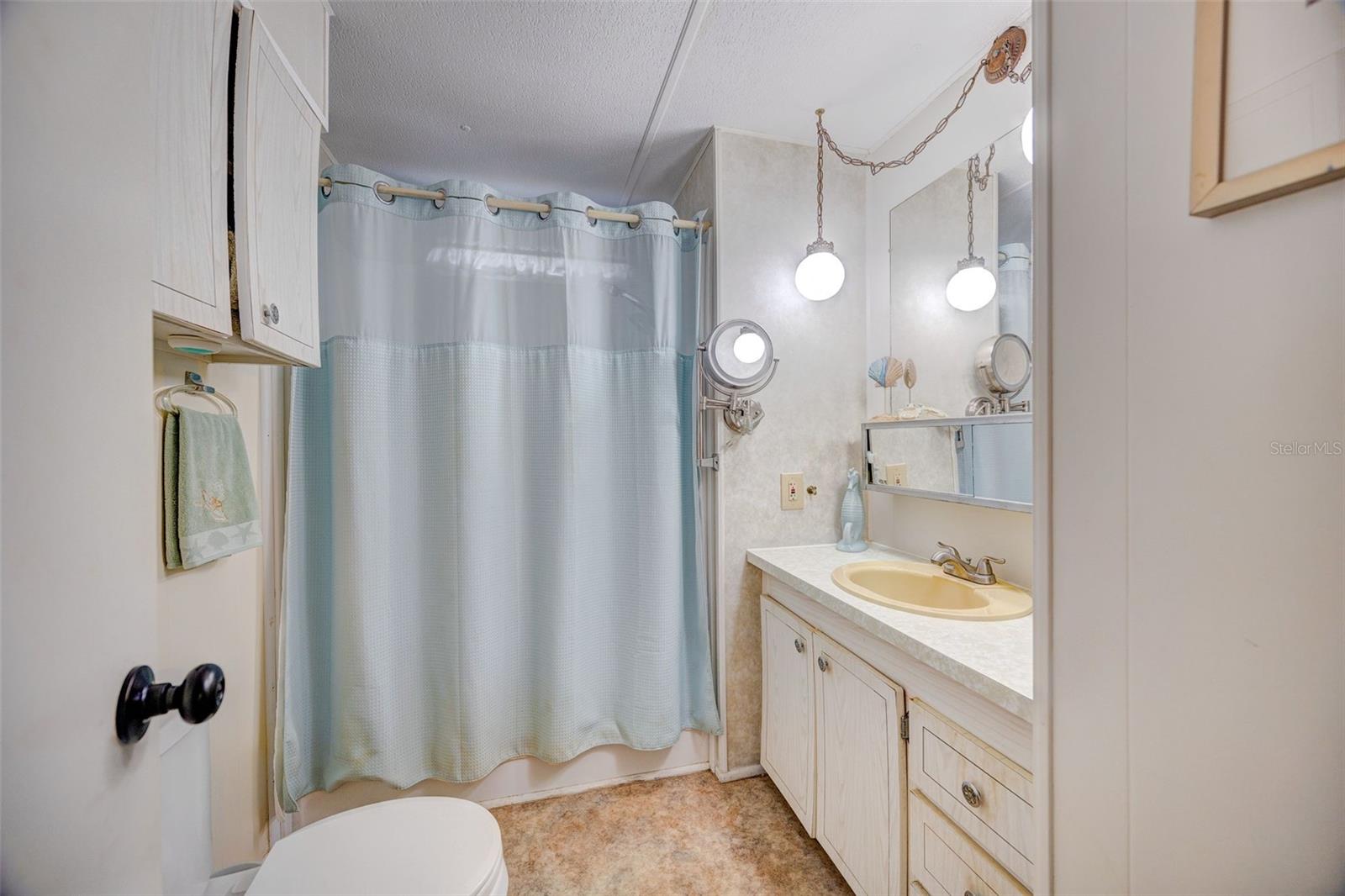 7387 WESTERN CIRCLE DRIVE, Brooksville, FL 34613