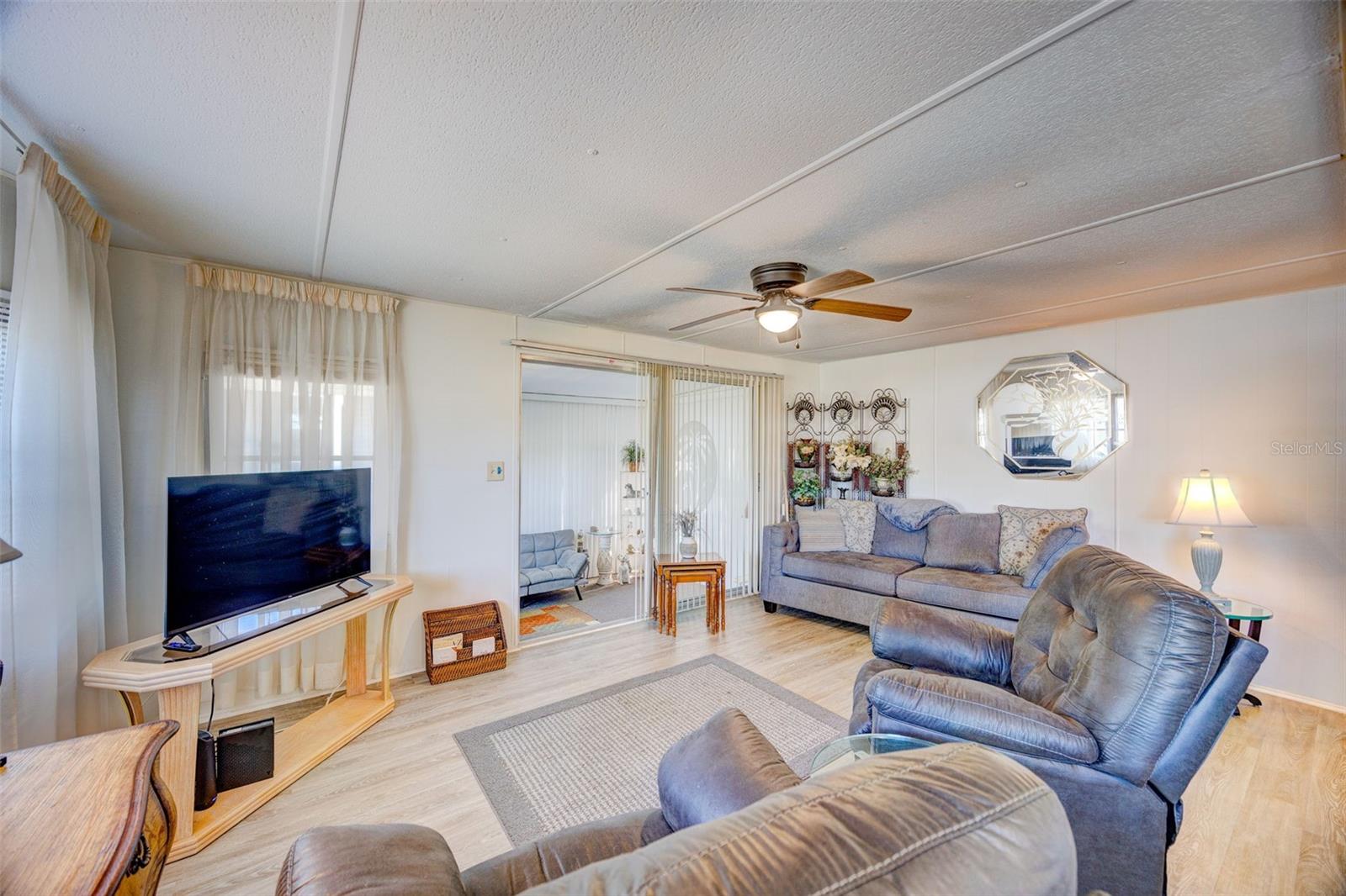 7387 WESTERN CIRCLE DRIVE, Brooksville, FL 34613 7387 WESTERN CIRCLE DRIVE, Brooksville, FL 34613