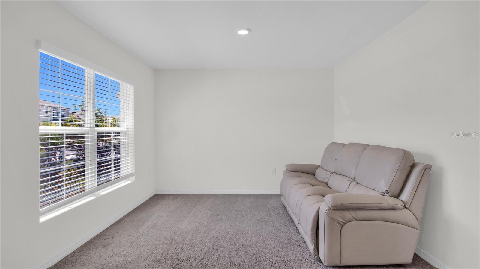 5440 LOGAN CAVE AVENUE, Wimauma, FL 33598