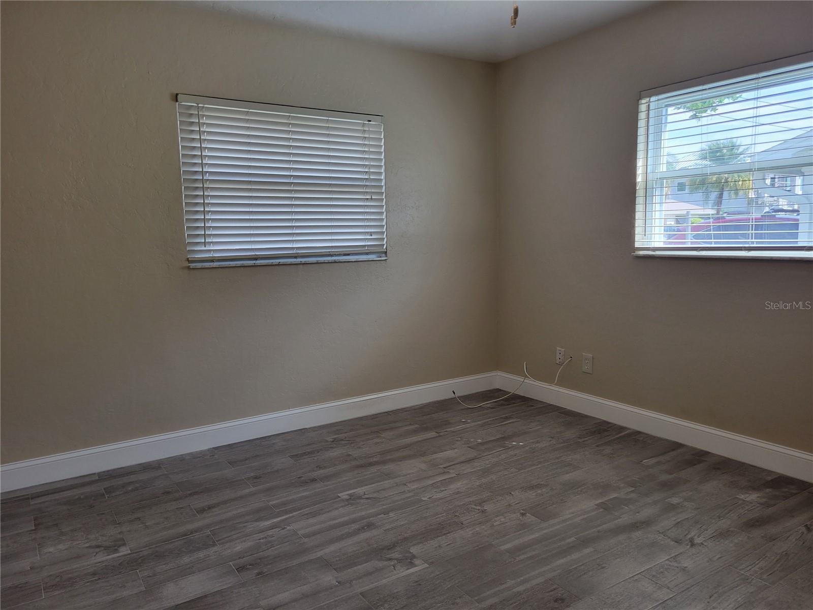 7880 2ND AVENUE S, St Petersburg, FL 33707