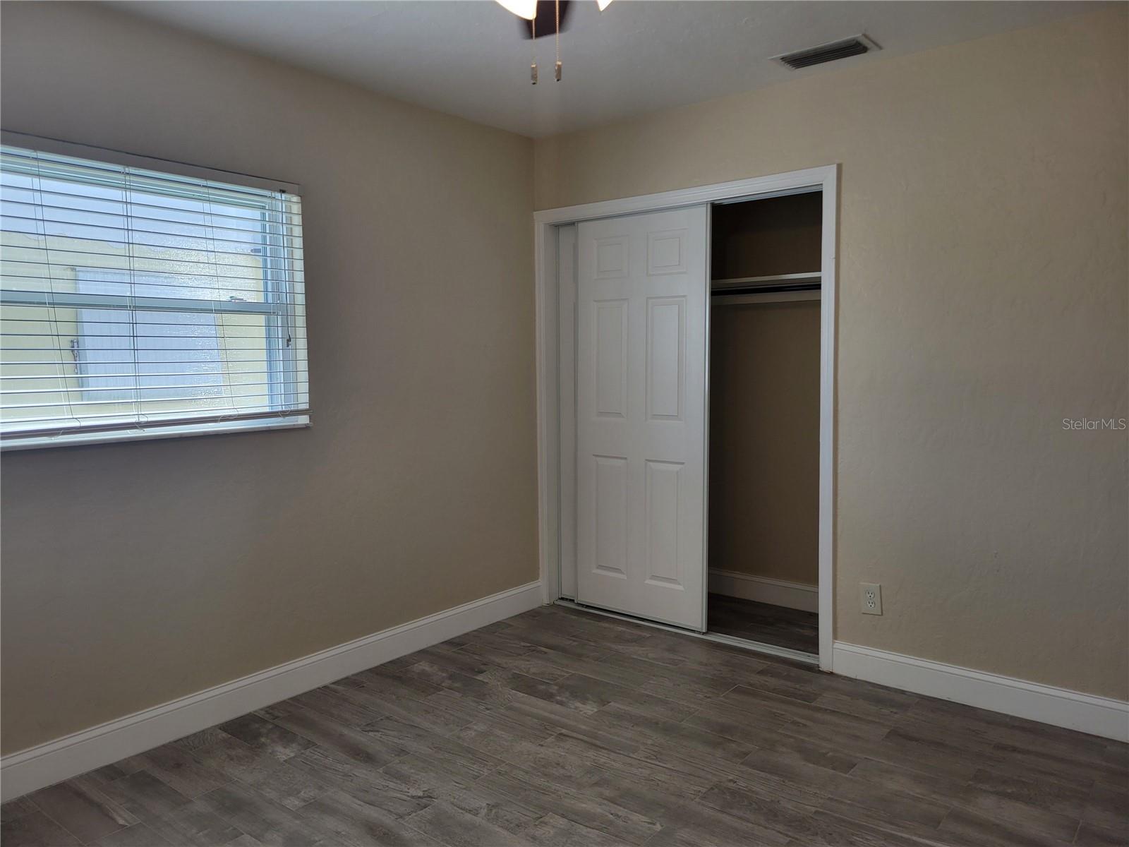 7880 2ND AVENUE S, St Petersburg, FL 33707